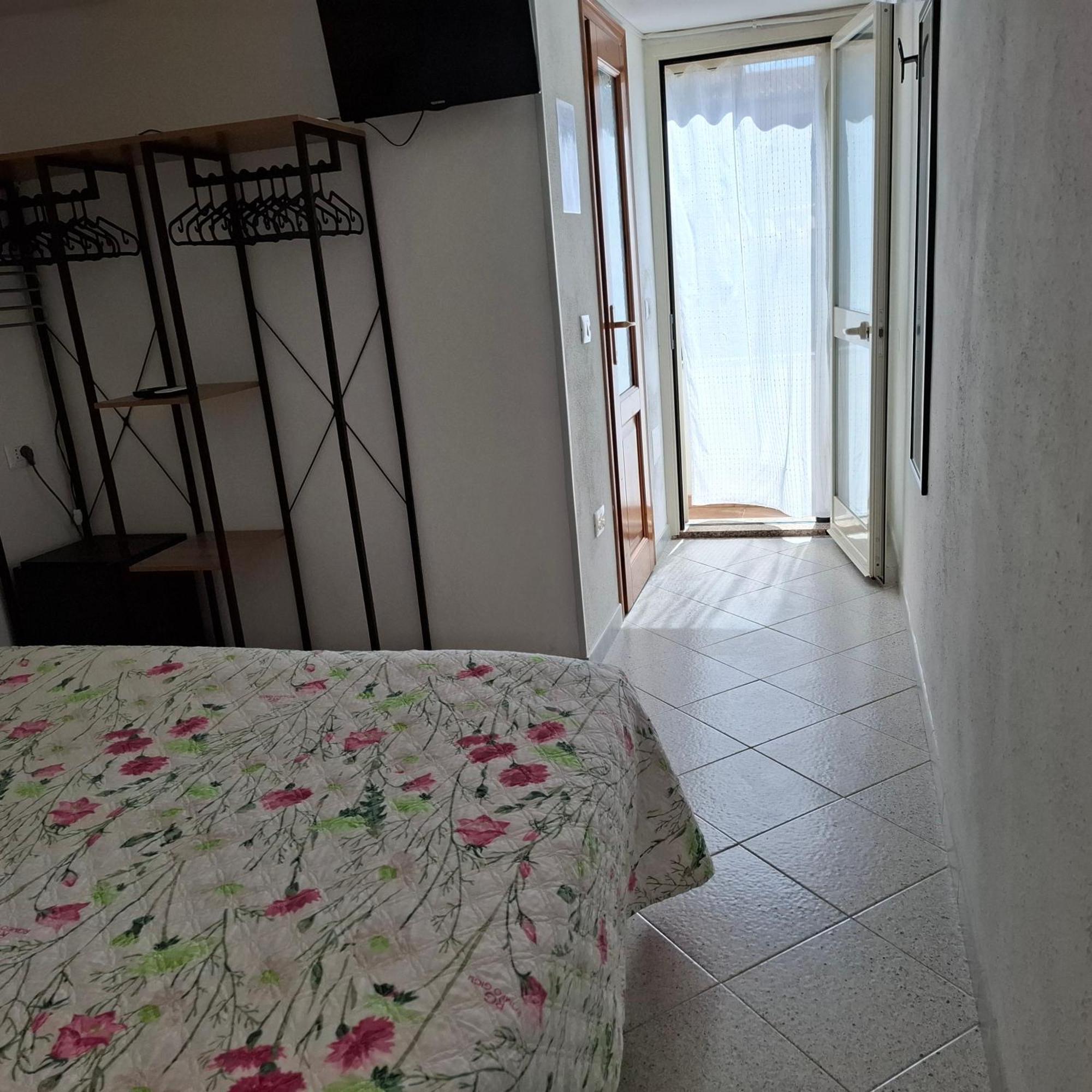 Phiniscollis B&B 拉卡勒塔 外观 照片